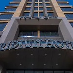 Iridium 70 Hotel